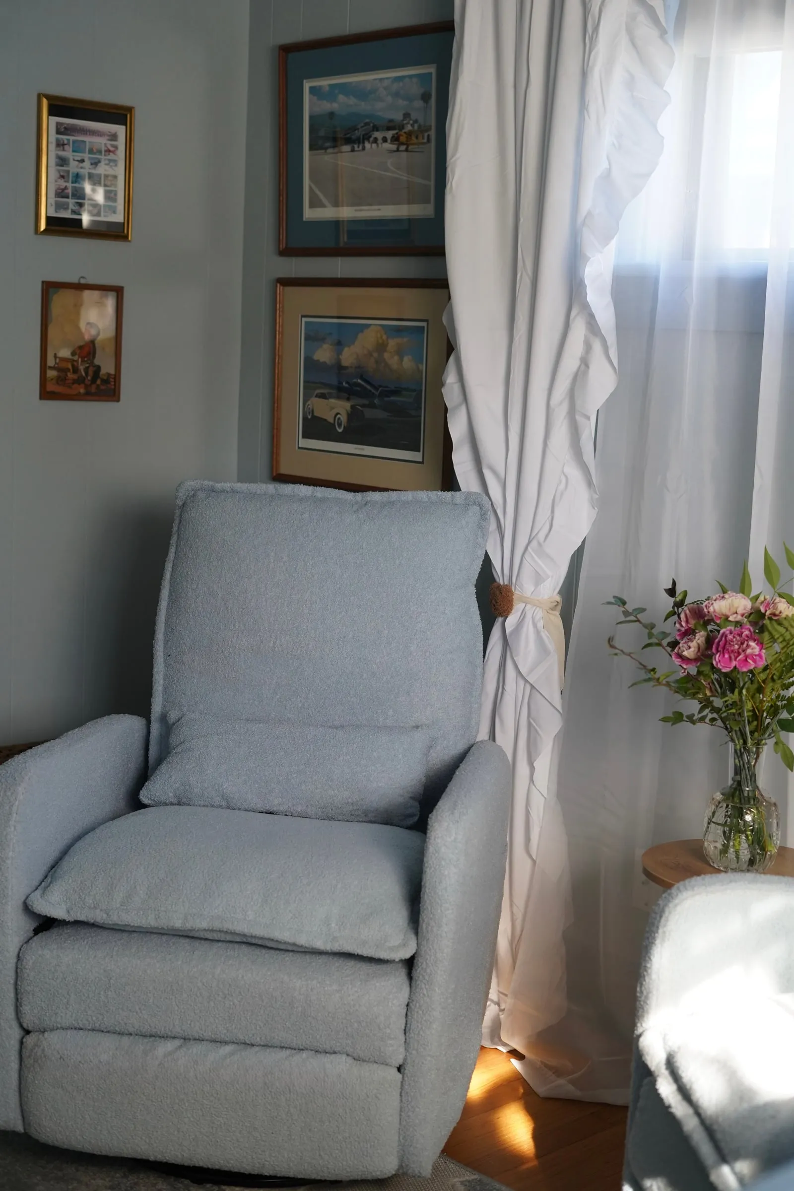 Bedroom and nursery decorating by Noema Interior Design (15 of 27)
