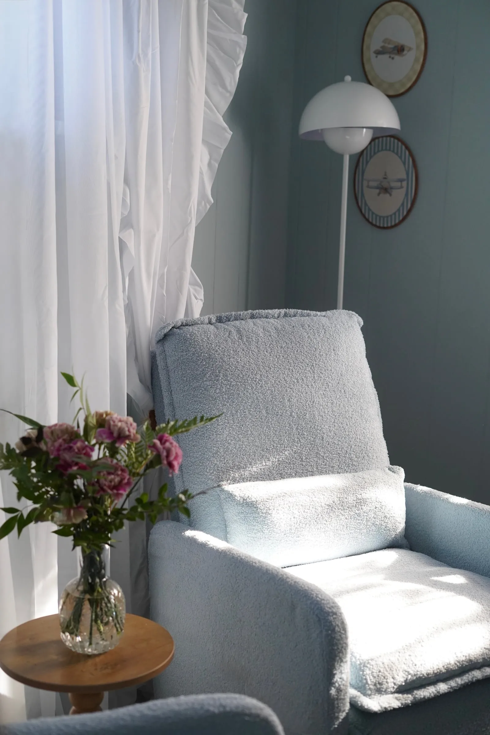 Bedroom and nursery decorating by Noema Interior Design (20 of 27)