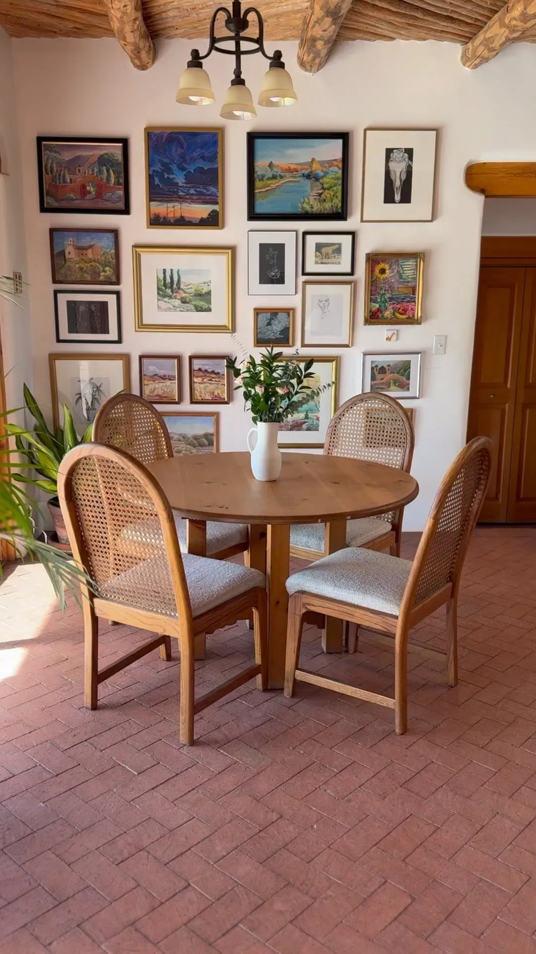 Santa Fe dining room with gallery wall